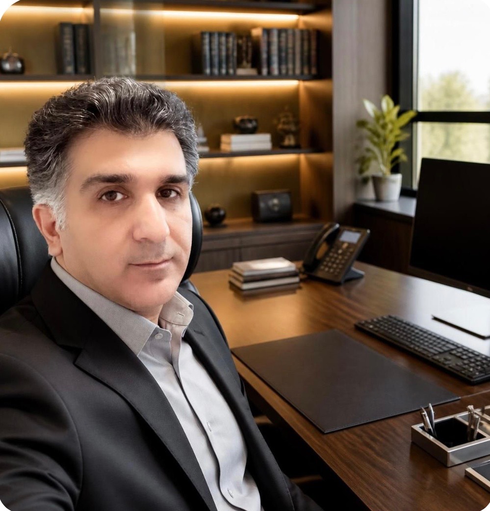 آقای دکتر هومن ملاح