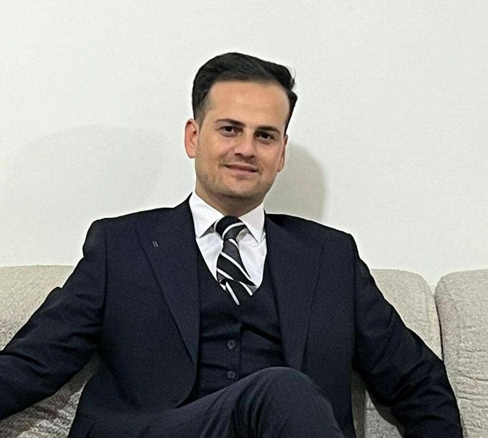 سهراب احمدی نژاد