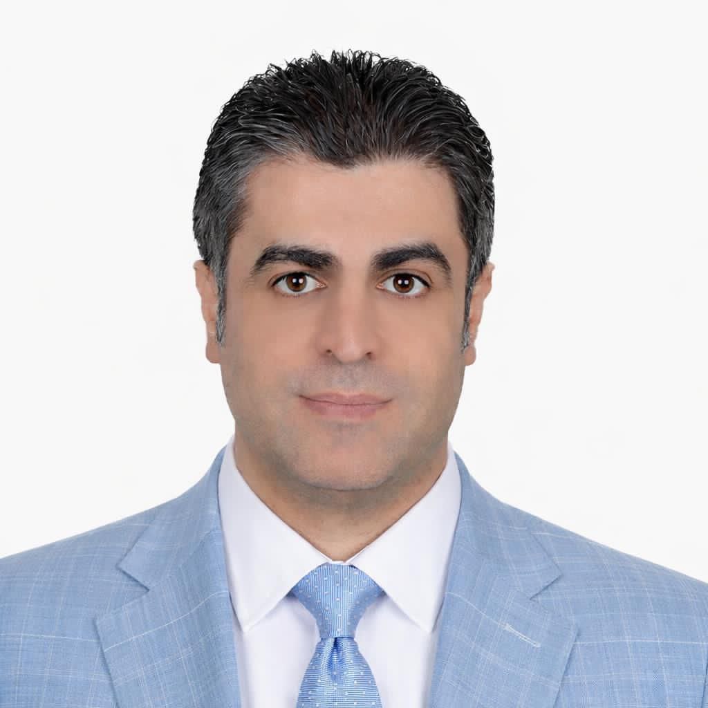 آقای دکتر بهنام اسماعیلی